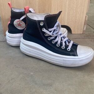 Good condition Womens Converse